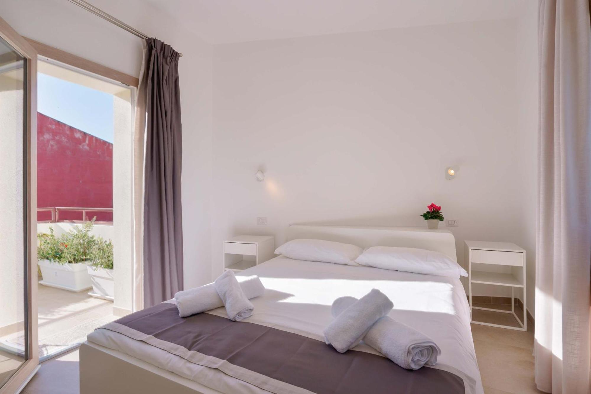 Guest House Deidda - Ts Rooms B&B San Sperate ภายนอก รูปภาพ